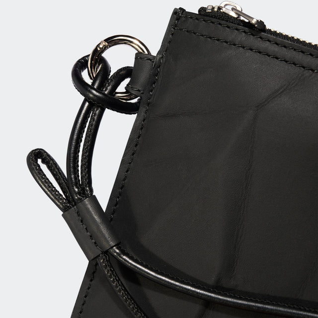 Y-3 LEATHER POUCH BLACK