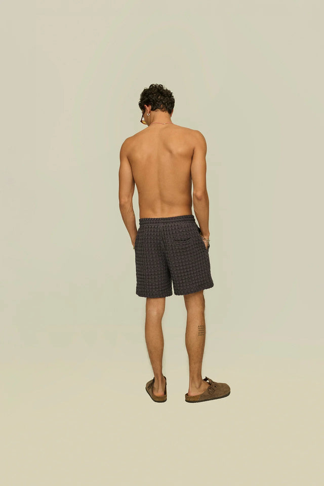 OAS WAFFLE SHORT NEARLY BLACK - Hombre Amsterdam